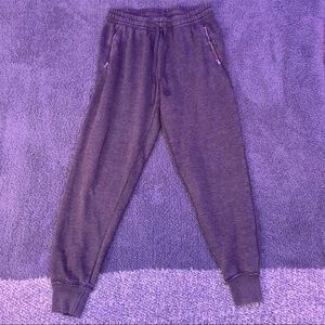 Aerie Gray Sweatpants/Joggers Size Small
